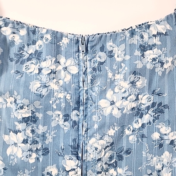 Harold Williams Dress Tiered Mid Length Blue White Floral Cotton Blend Size 16 - Picture 3 of 10